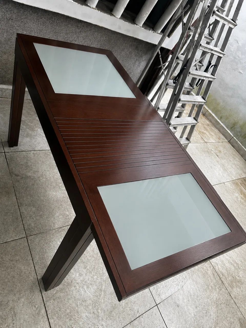 Mesa de jantar madeira maciça 