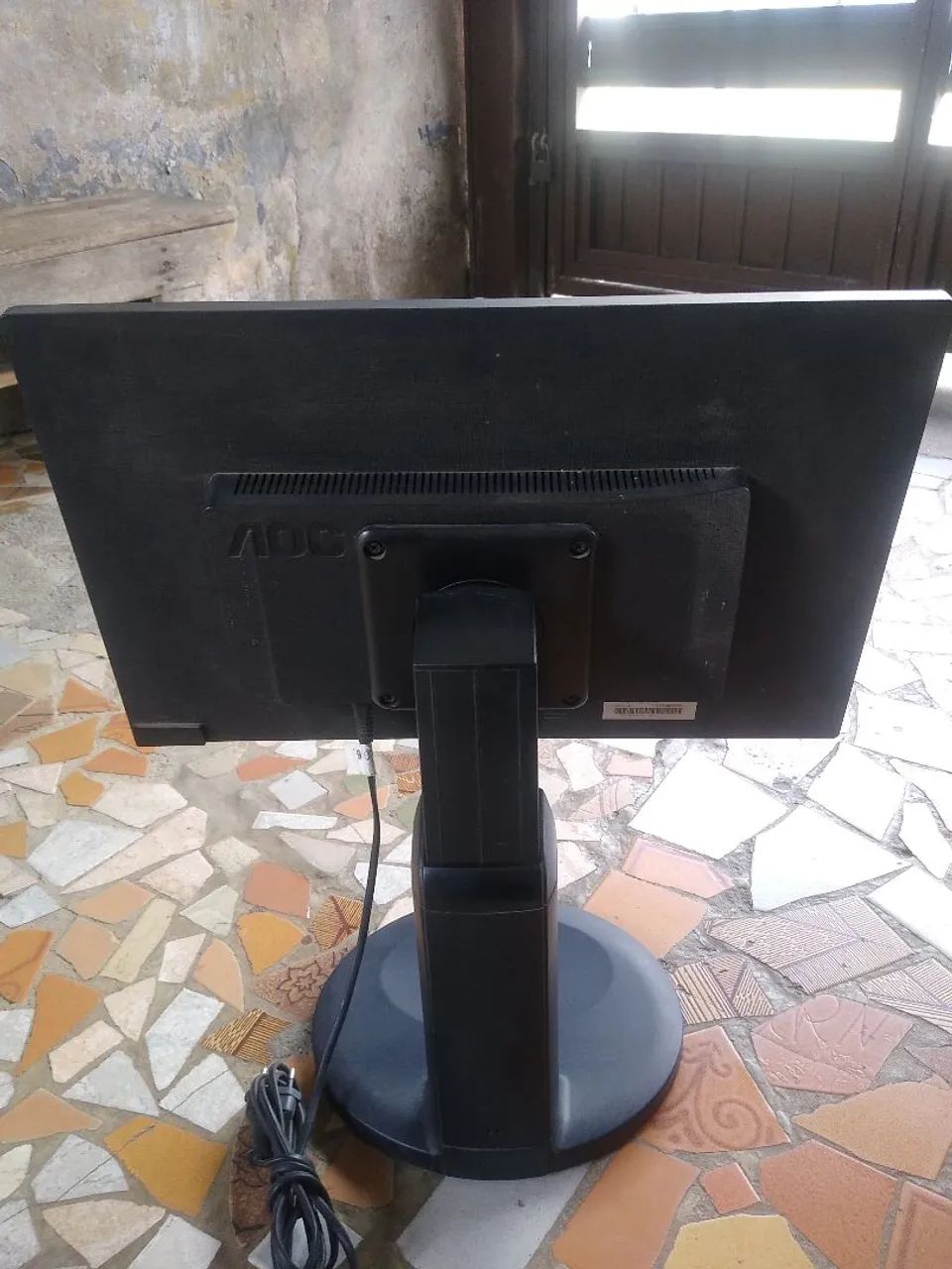 Monitor AOC 15"  modelo E970SWNL - Foto 4