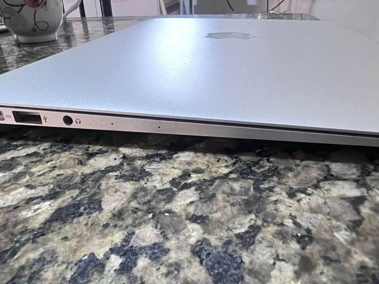 MacBook Air 13 - Notebooks - Ingleses do Rio Vermelho