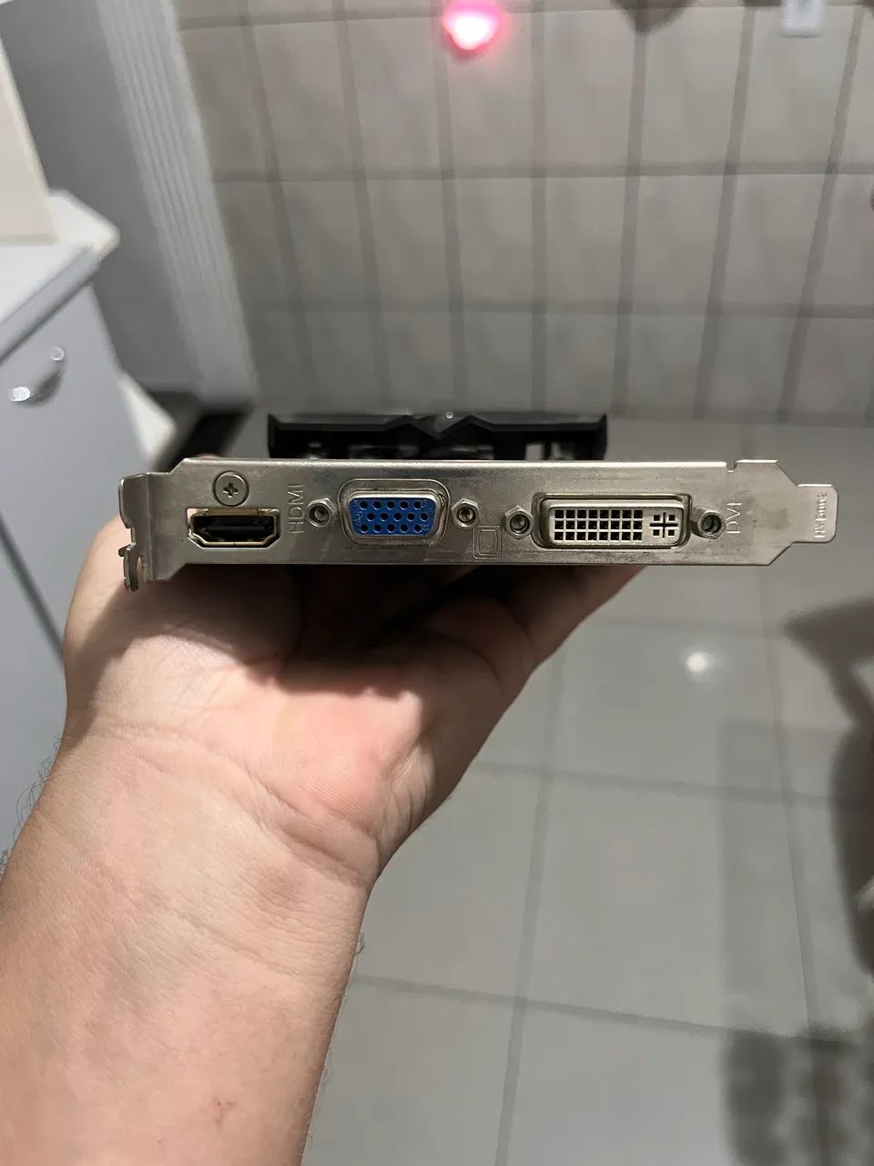 GT 420 2GB - Foto 2