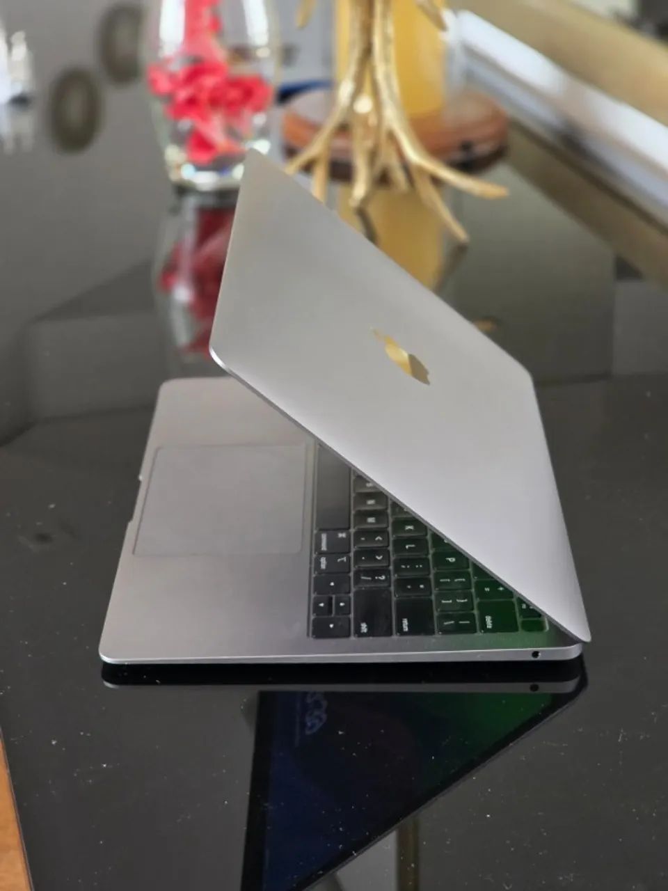 MacBook Air 2018 256GB【箱つき】 MacBook Air 2018 Core i5 8gb RAM 256gb SSD Na CAIXA- Aceito troca