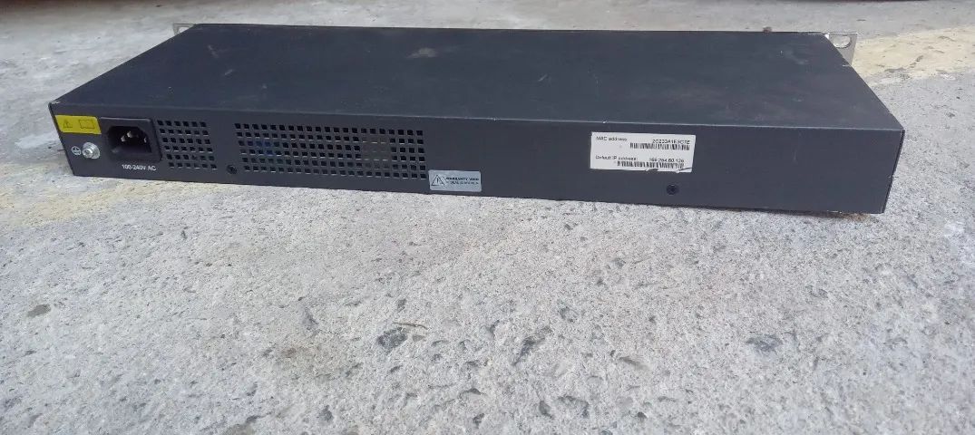 Switch HP 1920  ideal para pequenas e médias empresas - Foto 3
