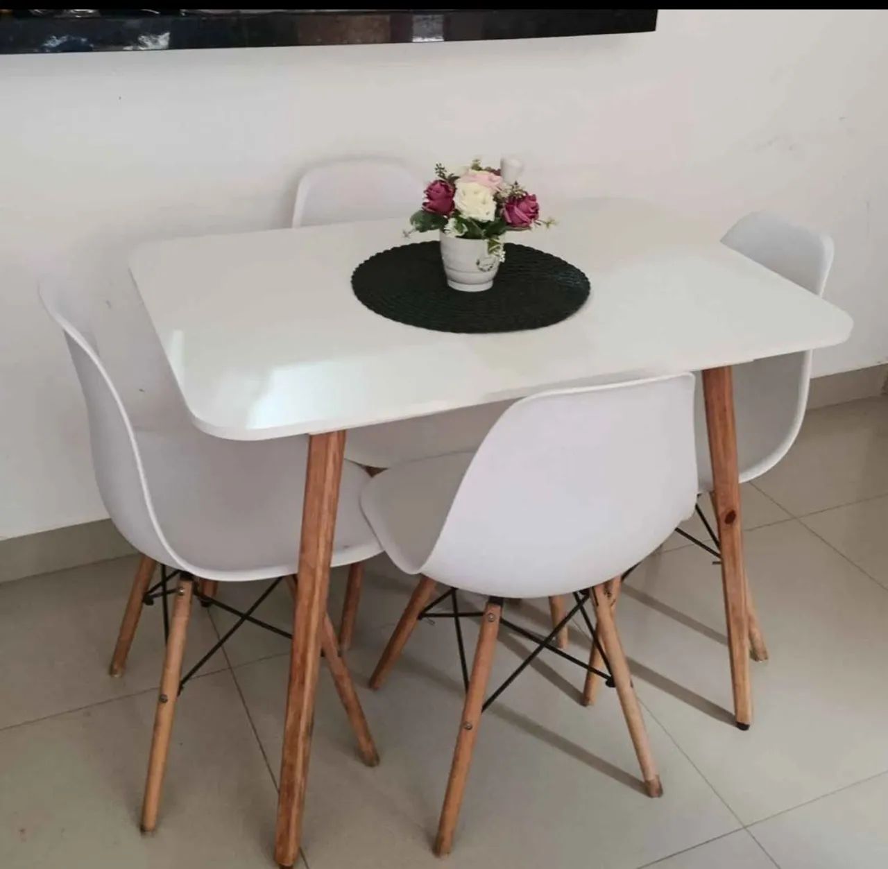 Mesas Aline 100% MDF  novas de fábrica ( não acompanha cadeiras  - Foto 2