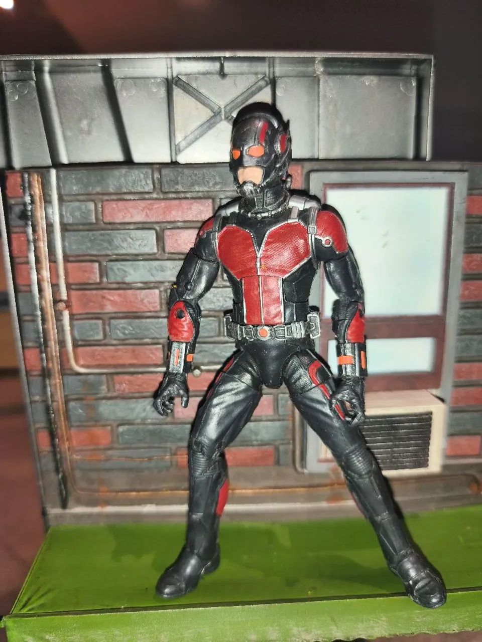MARVEL LEGENDS/ HOMEM FORMIGA  - Foto 2