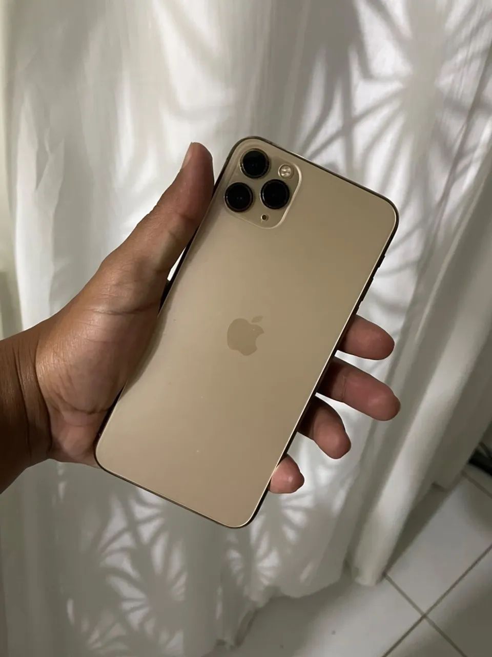 iPhone 11 Pro max- Zero. Leia a descrição 