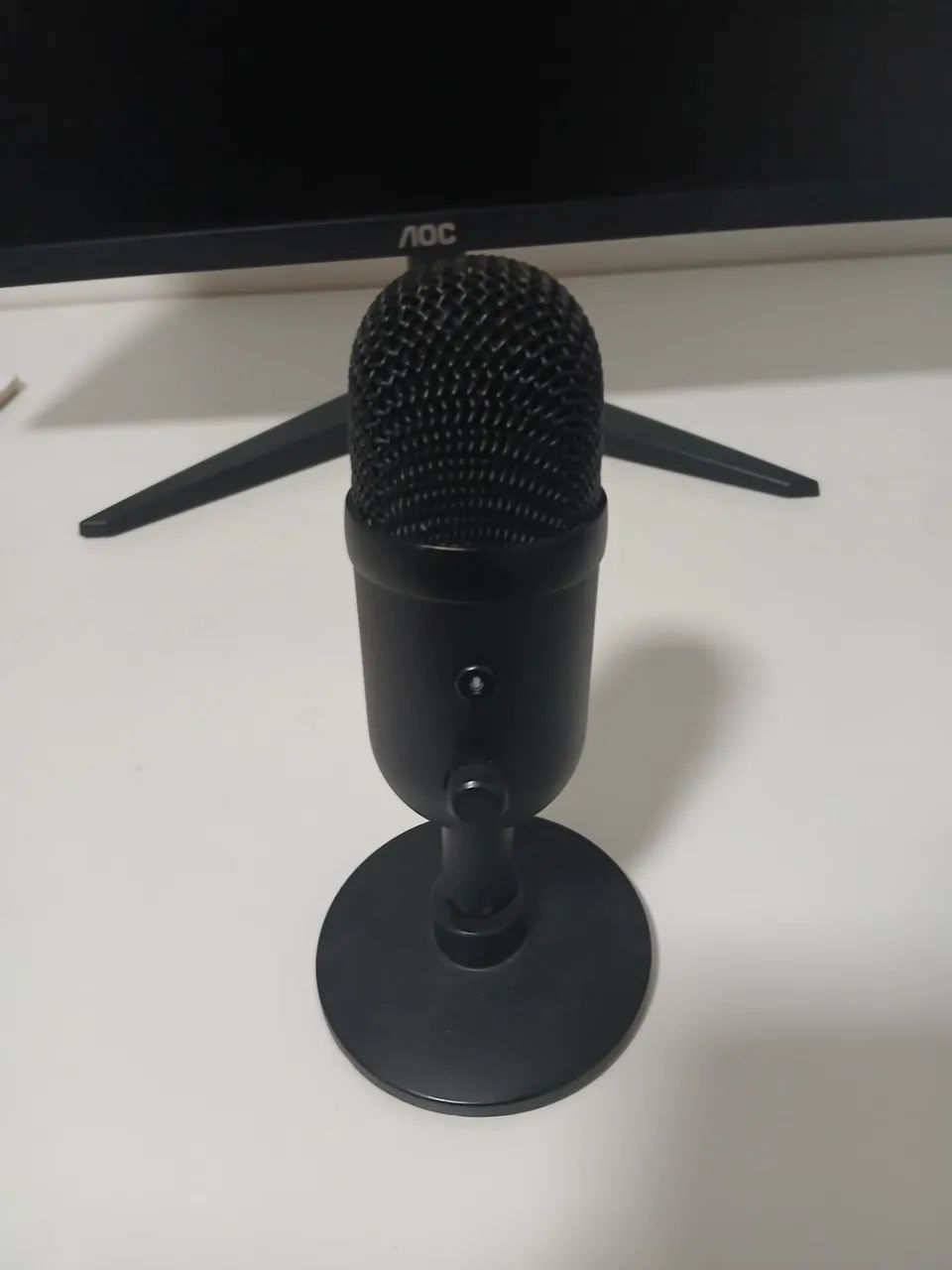 Microfone razer seiren x