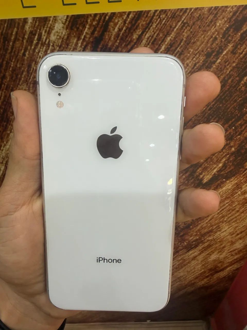 iPhone XR - Foto 5
