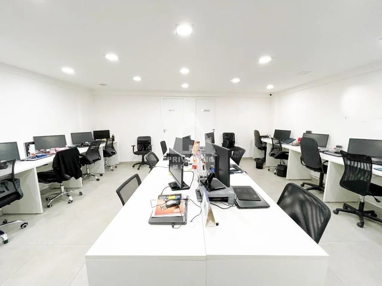 Excelente Sala Comercial à Venda em São Conrado  Pronta para Uso! - Foto 2