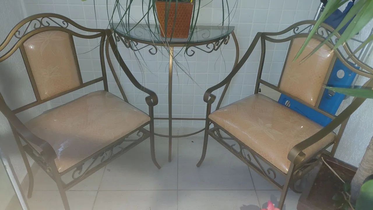 Mesa e cadeiras - Foto 2