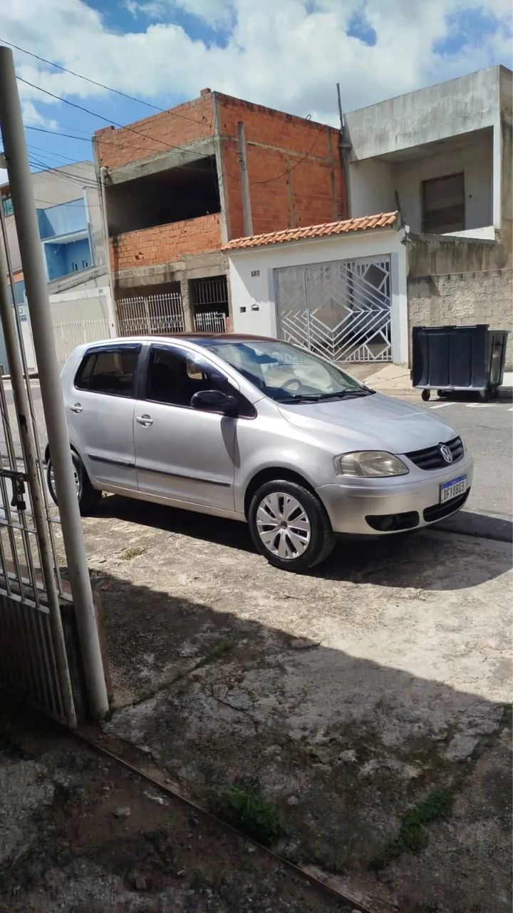 Volkswagen Fox Fox Plus 1.6Mi/ 1.6Mi Total Flex 8V 3p 2006