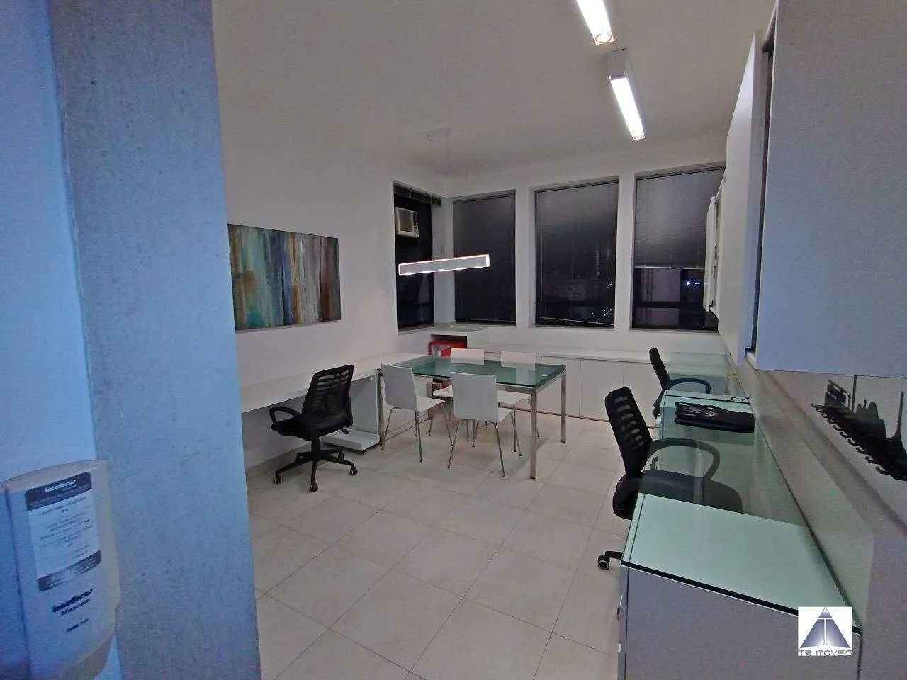 SALA MOBILIADA NO CIDADE JARDIM COM 25M2 AO LADO DO PREDIO DO TRE - Foto 4
