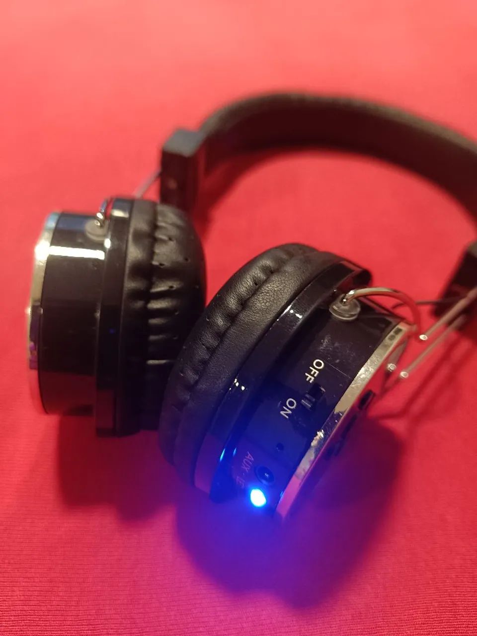 FONE DE OUVIDO PERFEITO! COM BLUETOOTH!