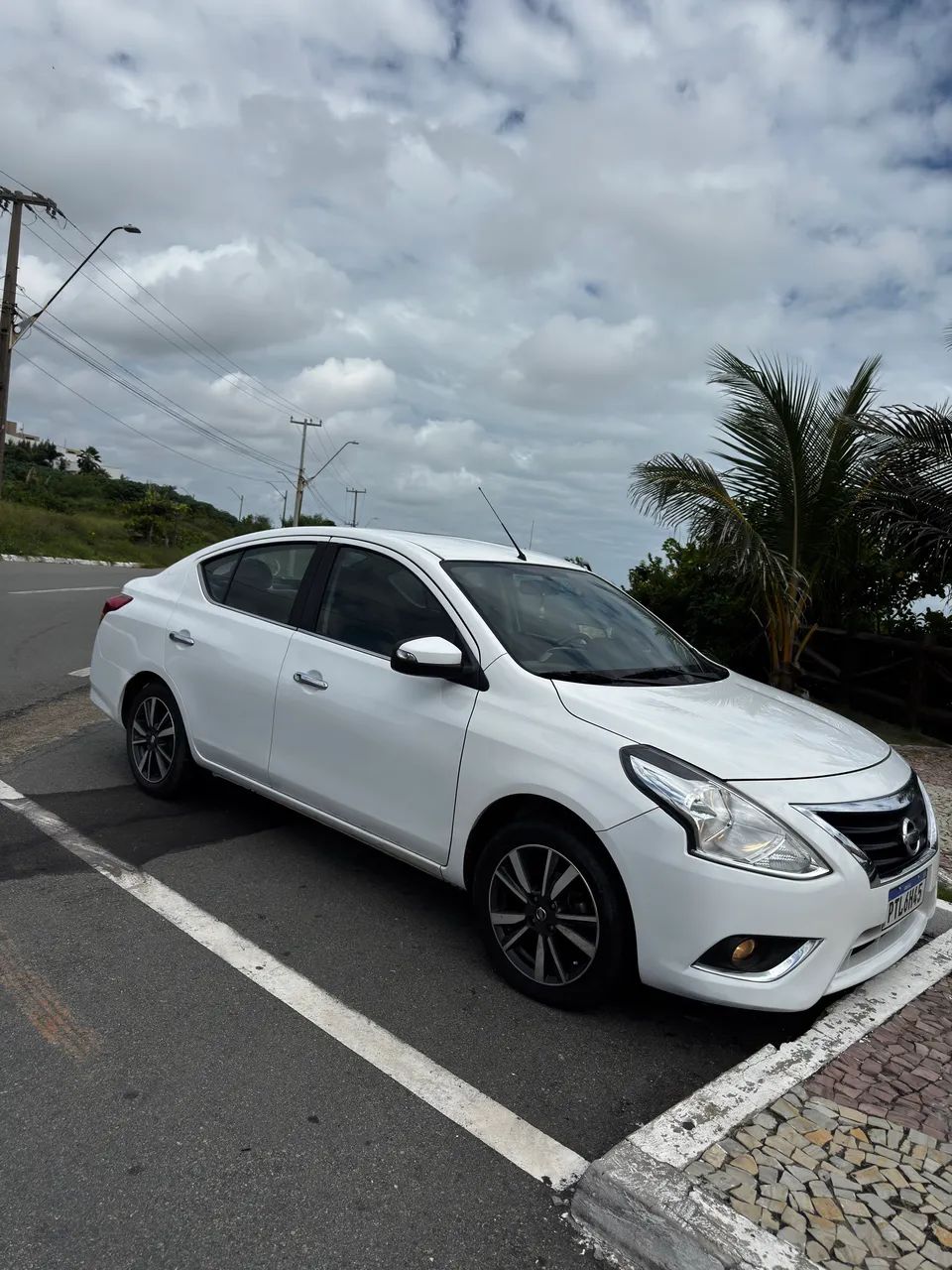 Nissan Versa 2019