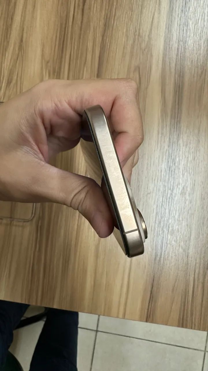 iPhone 16 Pro Max 256GB DESERT - Foto 5