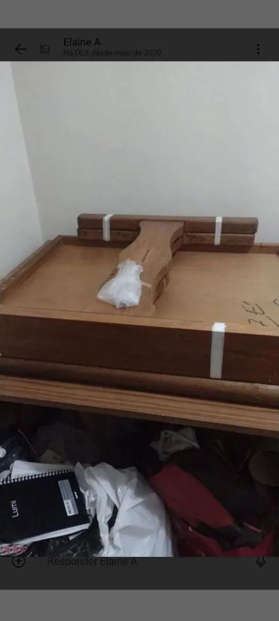 Mesa + 6 cadeiras em madeira - Foto 4