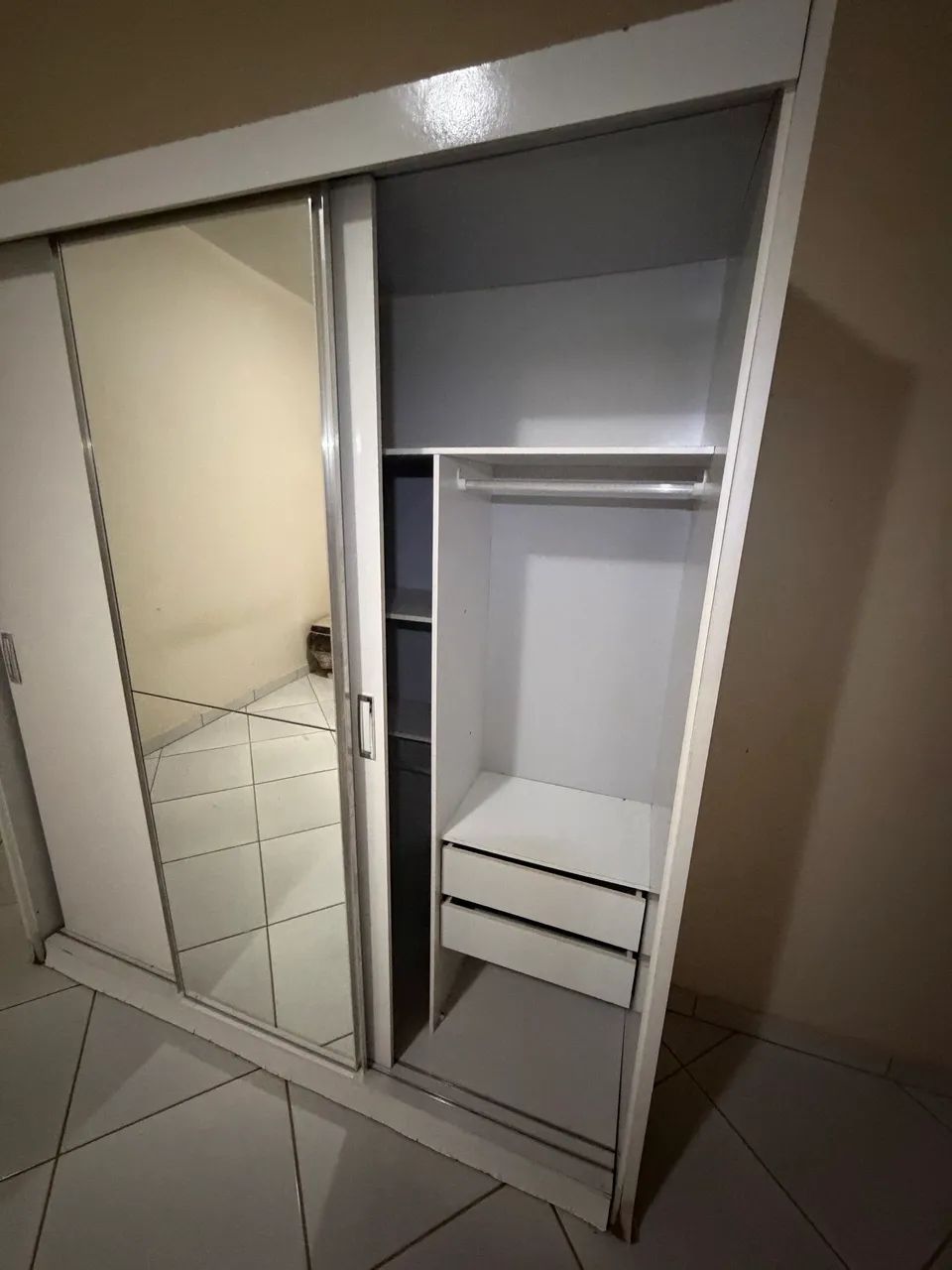 Guarda roupa pra sair rápido  - Foto 3