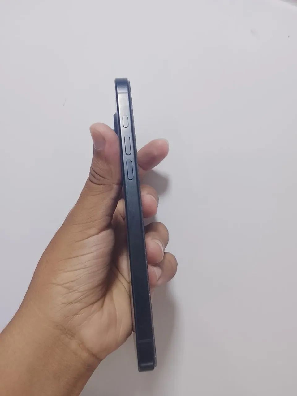 IPHONE 16 PRO MAX 256 GB VENDO OU TROCO  - Foto 3