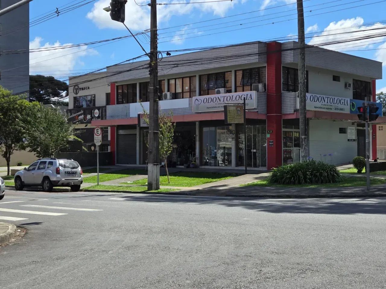 Loja 58m2 com divisórias- Vila Izabel - Curitiba - PR