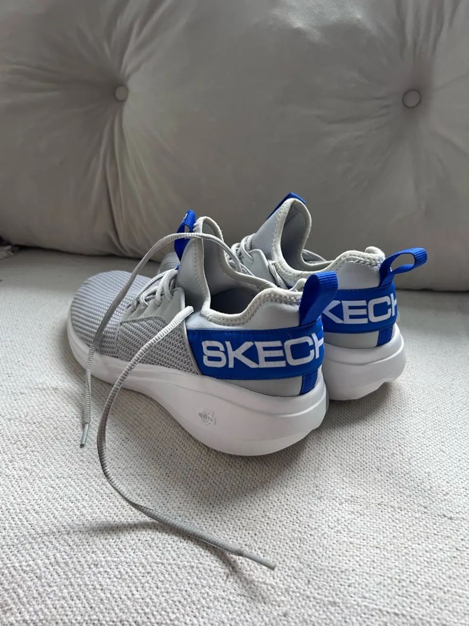 Tênis Skechers - Foto 2