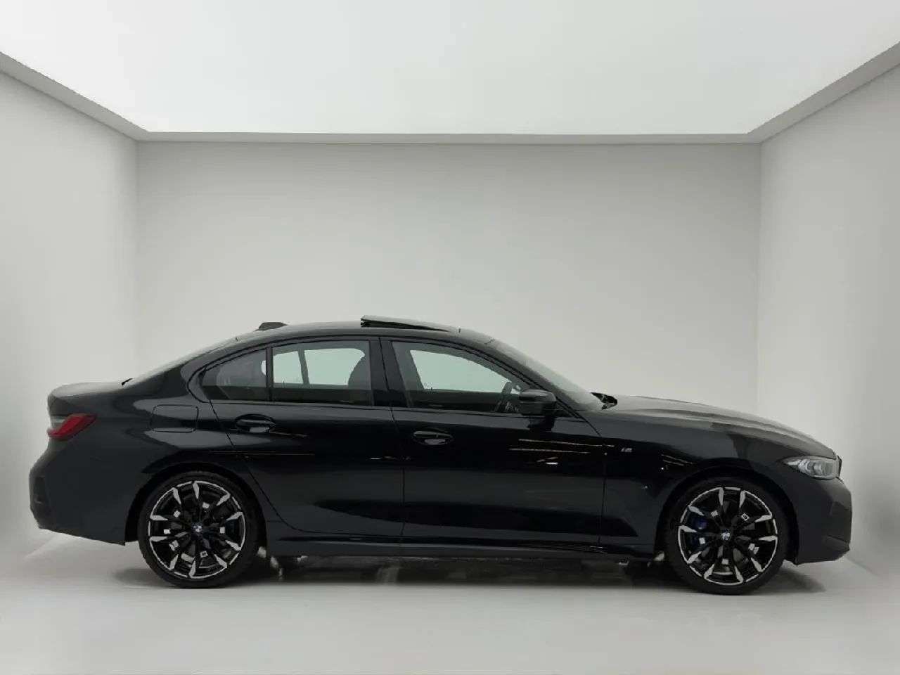 BMW 320I A 2.0 TB M Sport Activeflex 16V 4P 2026 - Foto 2