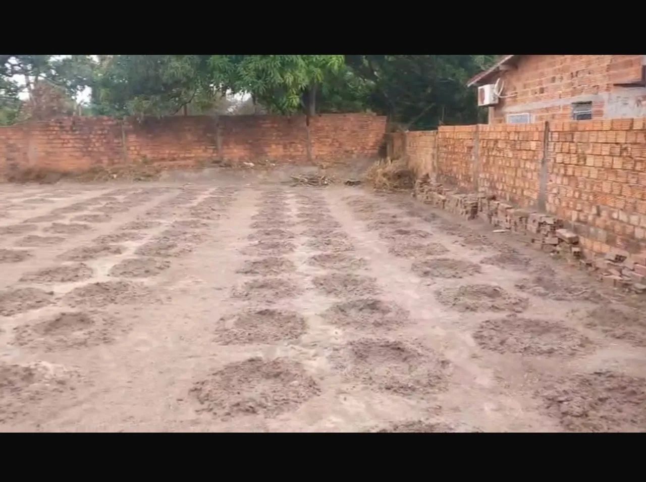 Terreno a venda no Parque Jair 