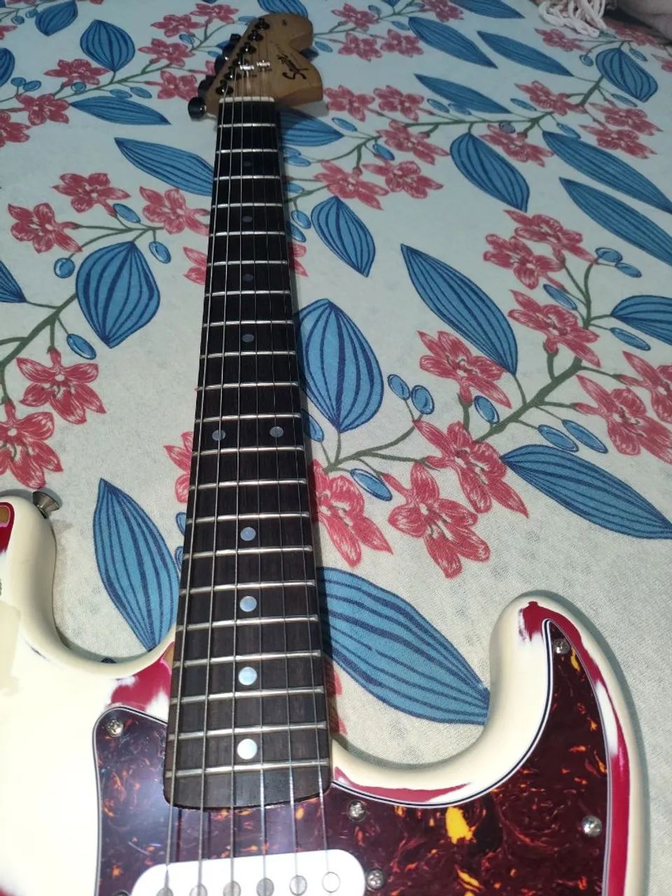Guitarra Squier affinity relic - Foto 5