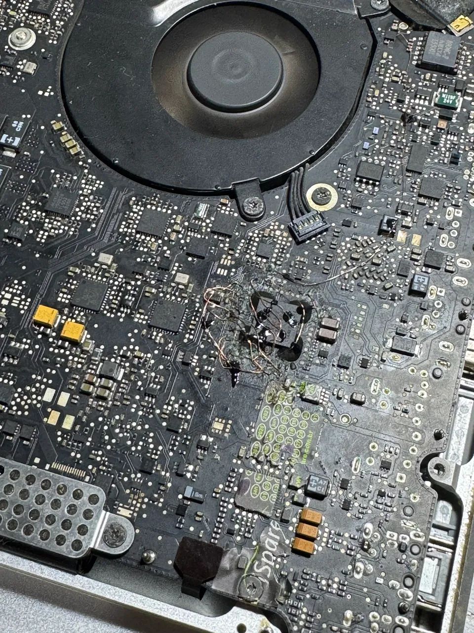 MacBook Pro 2011 15 pol | RETIRADA DE PEÇAS  - Foto 3