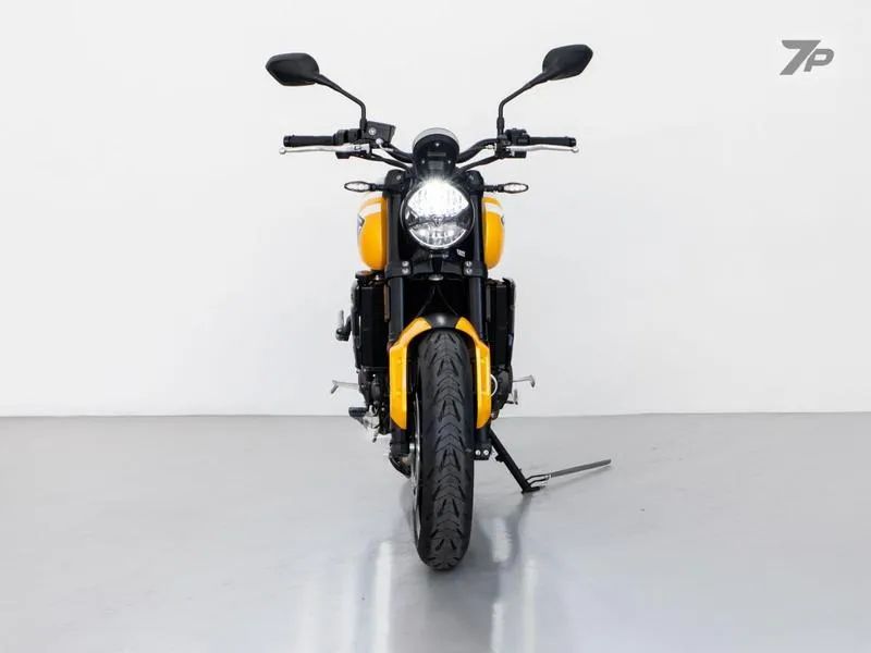 TRIUMPH TRIDENT 660  - Foto 2