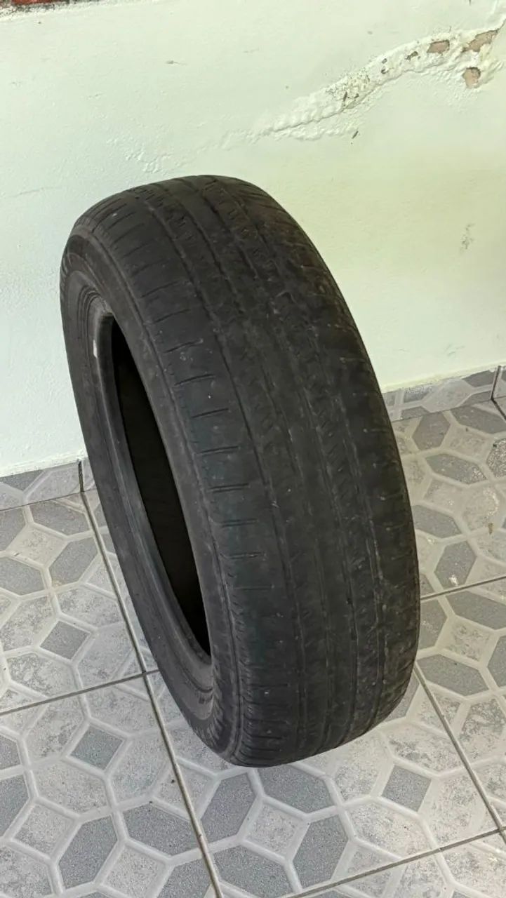 Pneu Westlake 185 /65 /15 Meia vida  - Foto 2