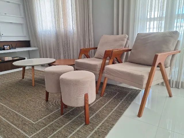 Poltronas sala + Mesa de centro dupla + puff  - Foto 2
