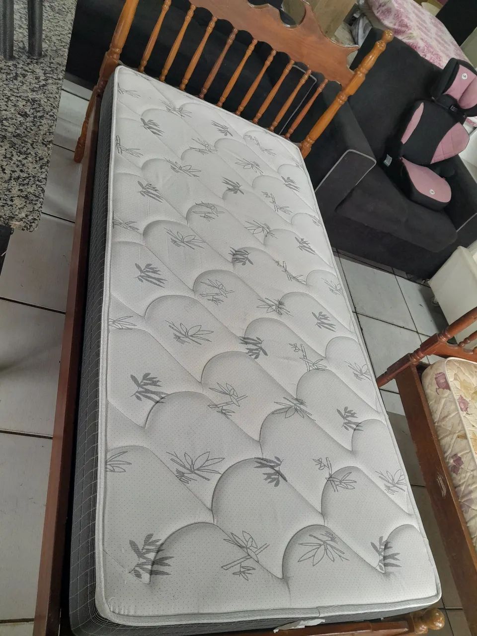 CAMA SOLTEIRO COM COLCHÃO  - Foto 2