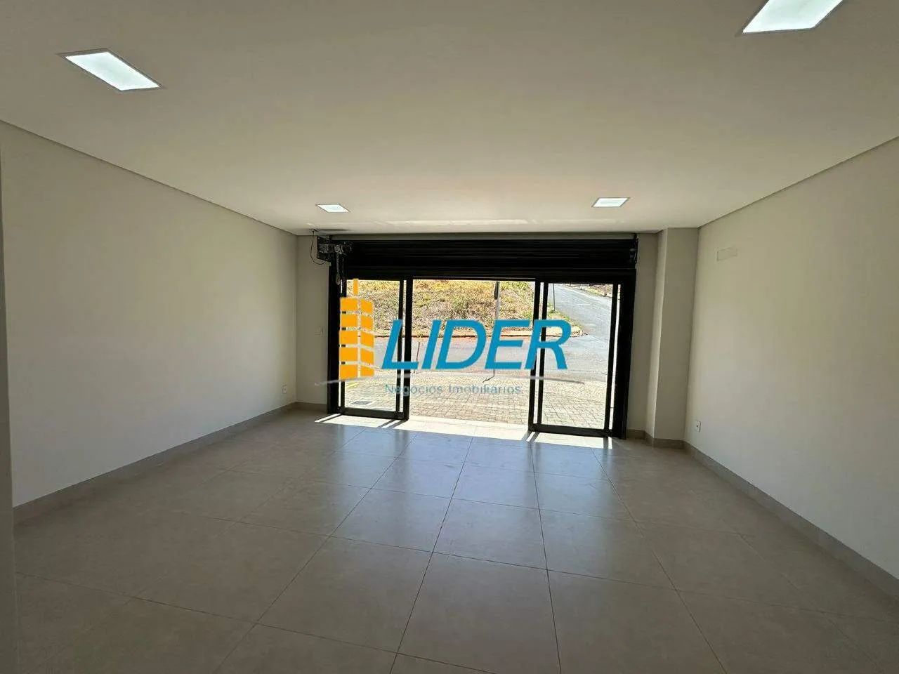 SALA COMERCIAL COM MEZANINO - Foto 5