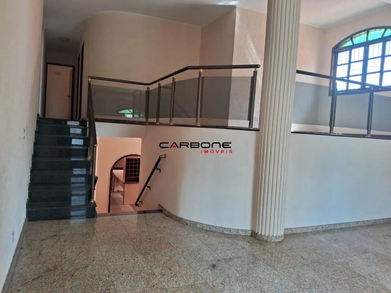 Excelente Casa com 350m2