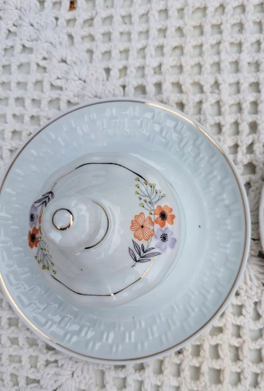 Manteigueira de porcelana - Foto 2