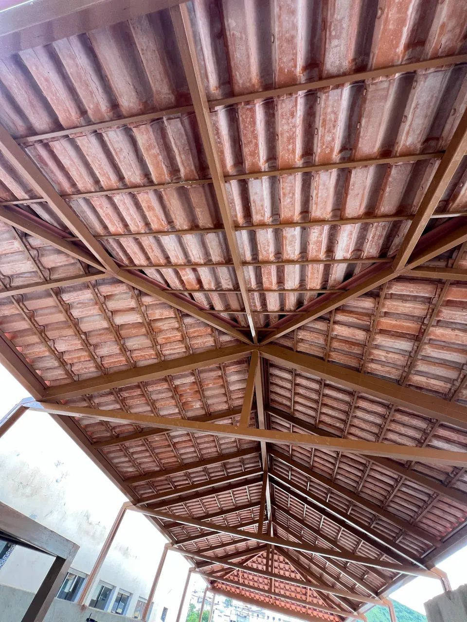 Restauração e pintura de telhados  - Foto 2