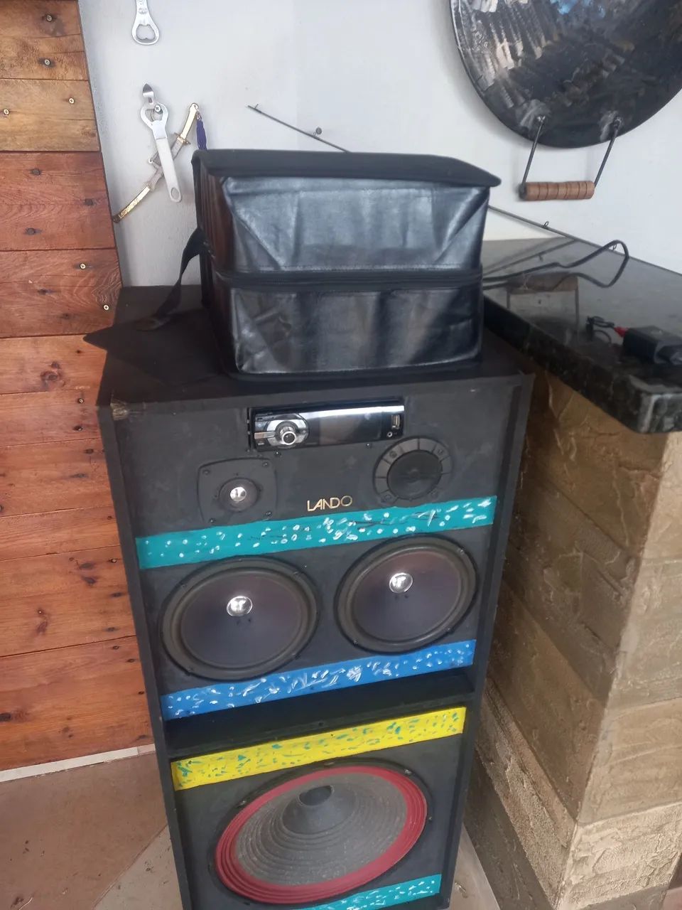 Vendo.som.e coleção de CDs e DVDs 