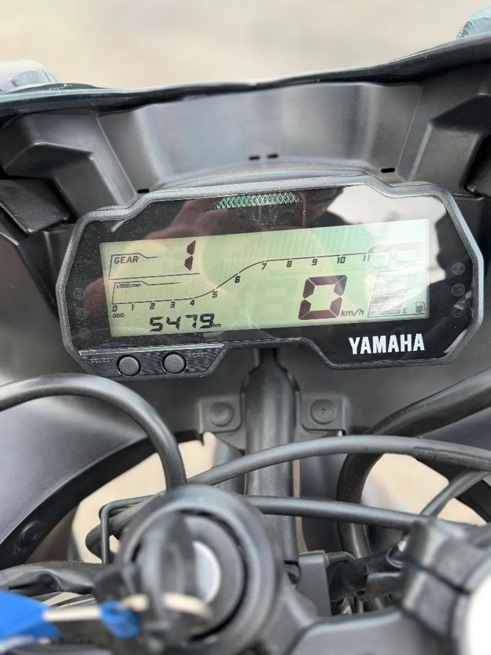 YAHAMA R15 2025 - Foto 4