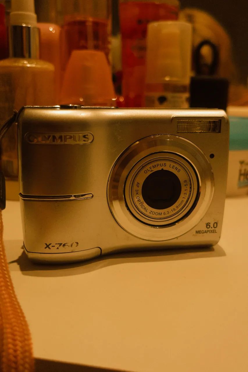 Câmera Olympus x-760