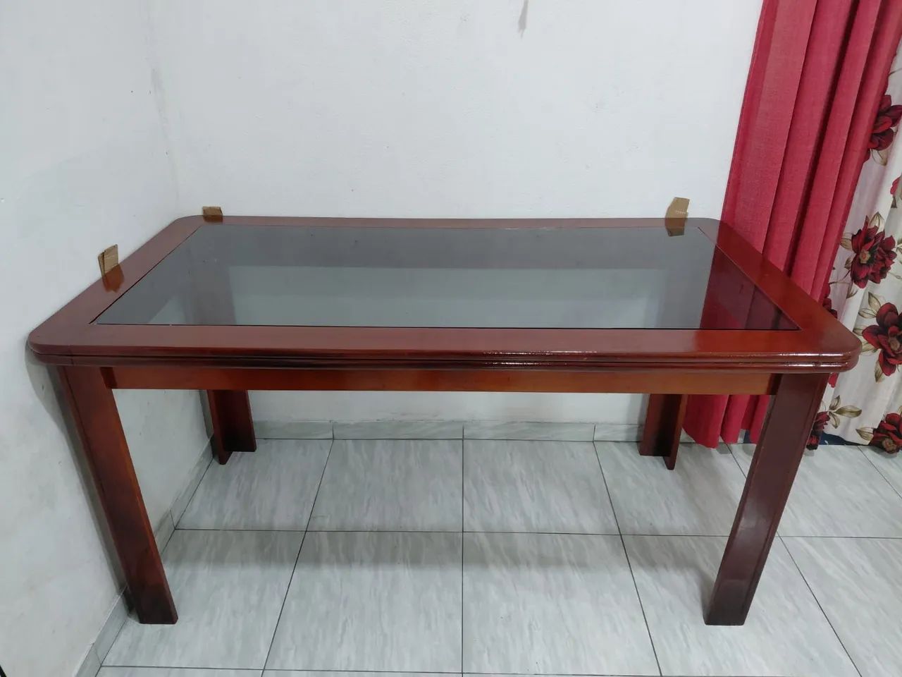 Mesa de madeira e vidro  - Foto 3