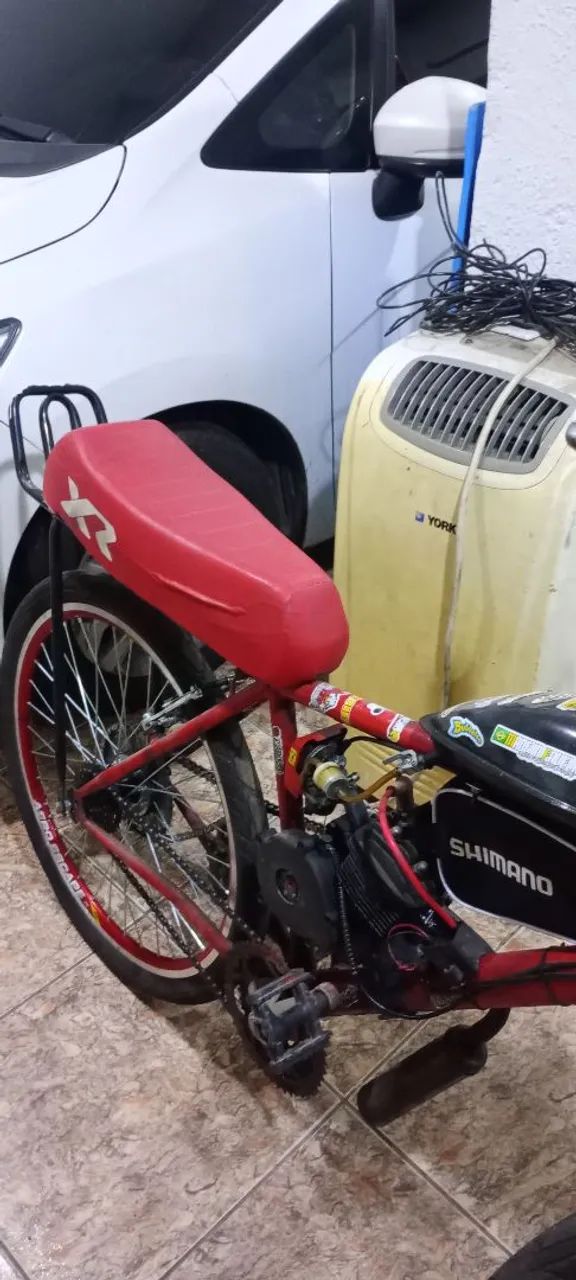 Vendo motorizada 100cc - Foto 3