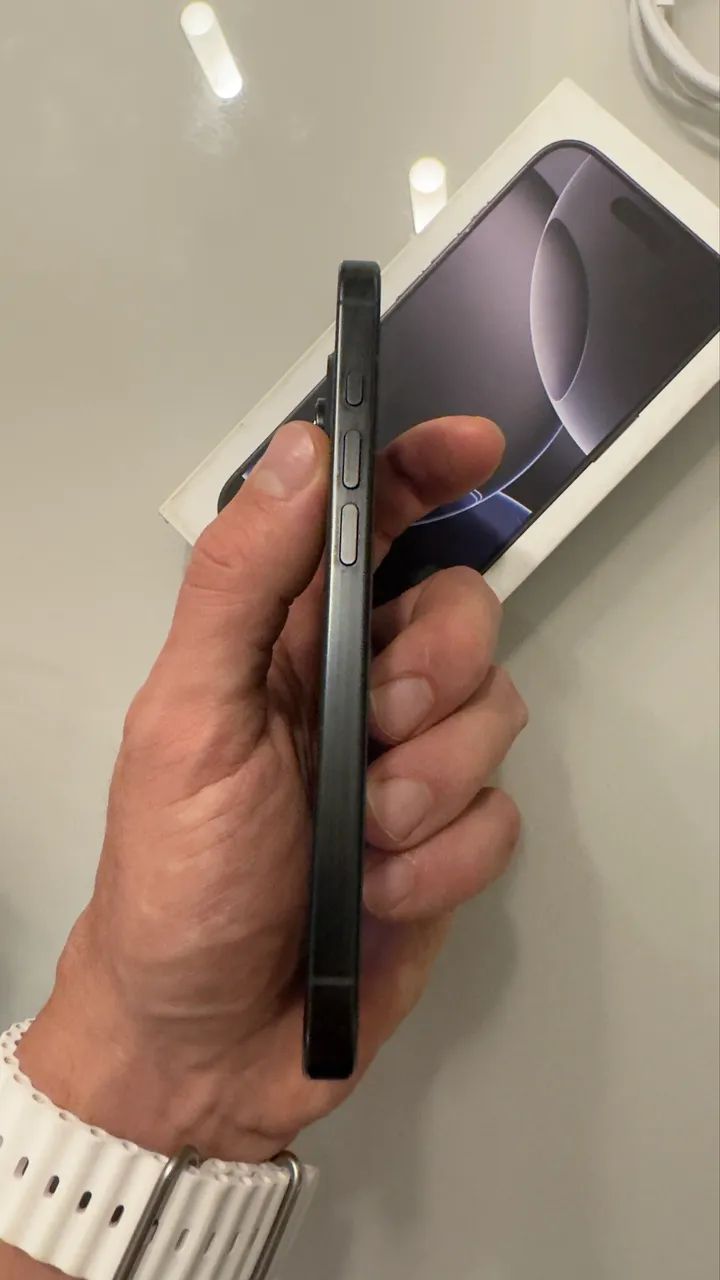 IPhone 16 Pro 256GB - Foto 4