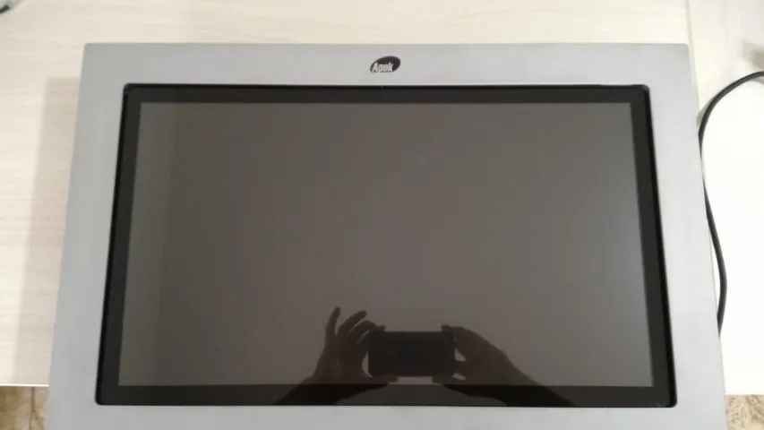 Monitor Touch 21"