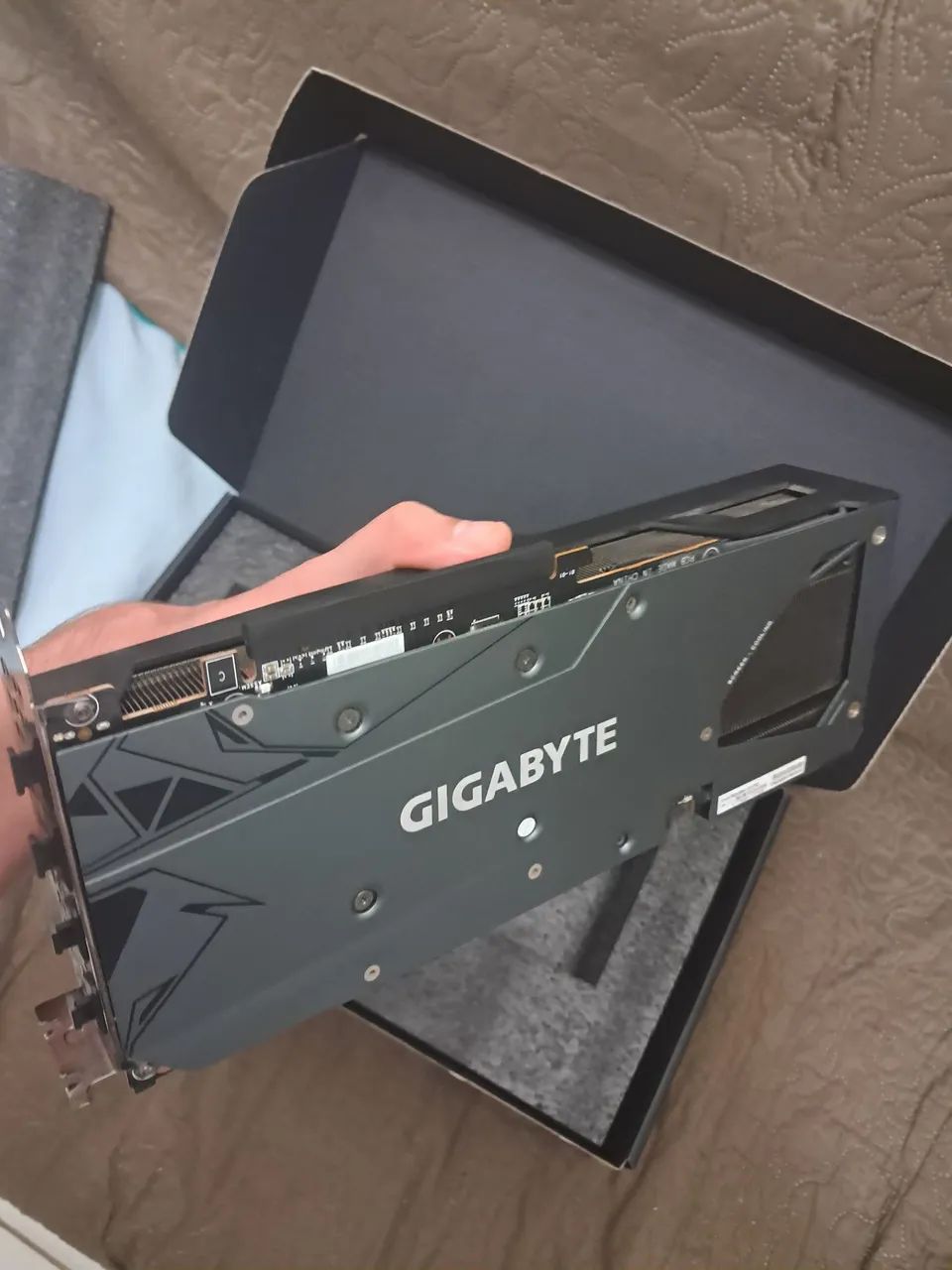 RX 7600 gigabyte (defeito) - Foto 3