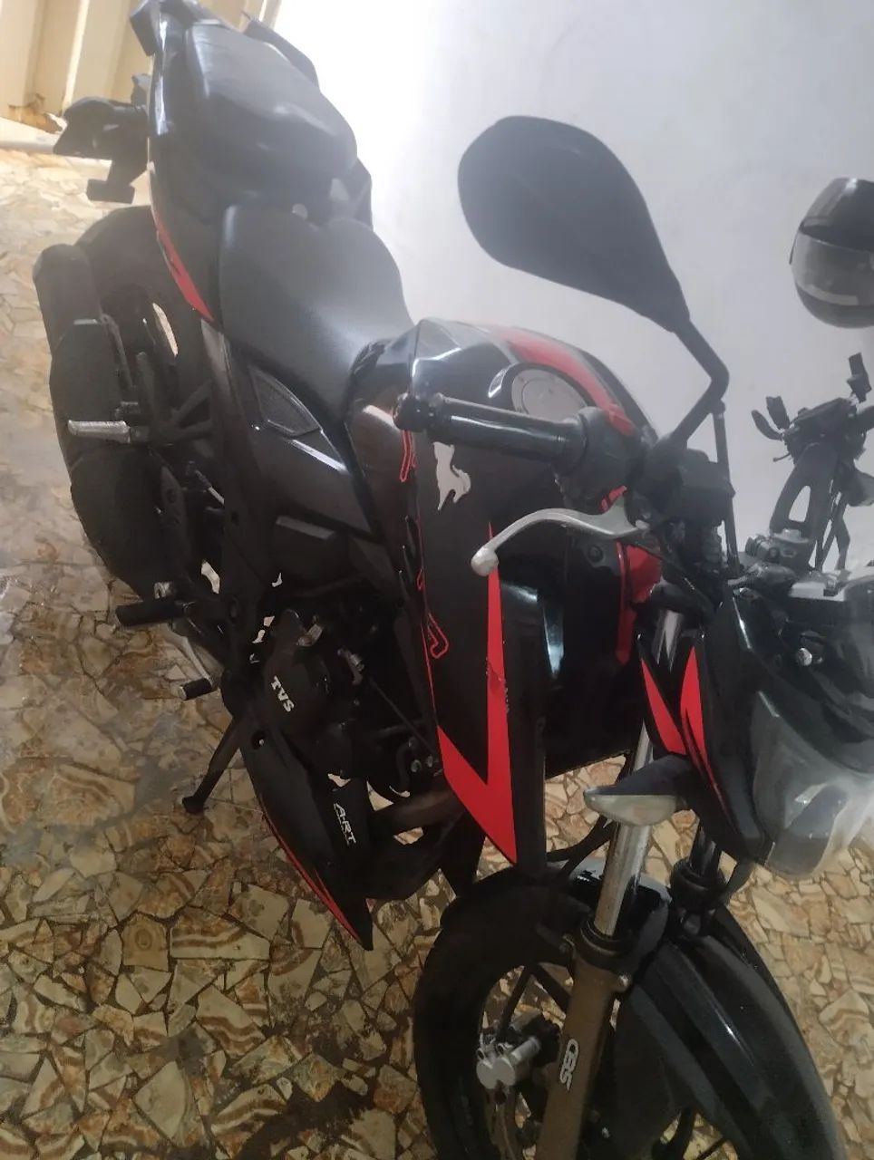 Vendo Apache RTR 200cc - Foto 2