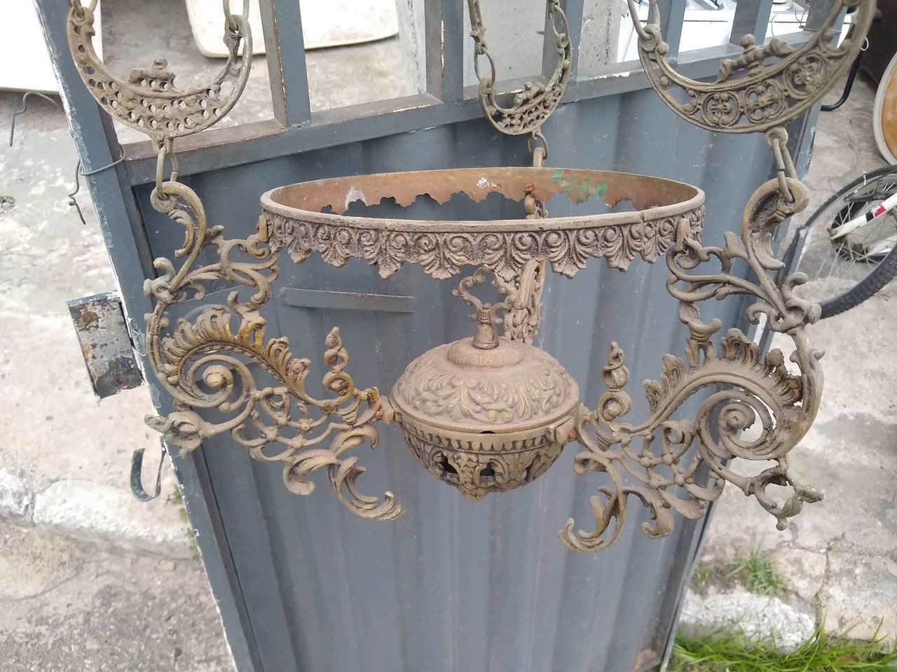 Lustre Bronze Maciço Antigus  - Foto 5