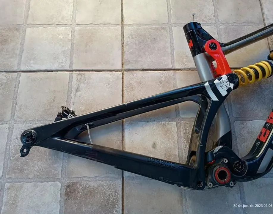 QUADRO INTENSE CARBINE PRO CARBON BOOST - Foto 4