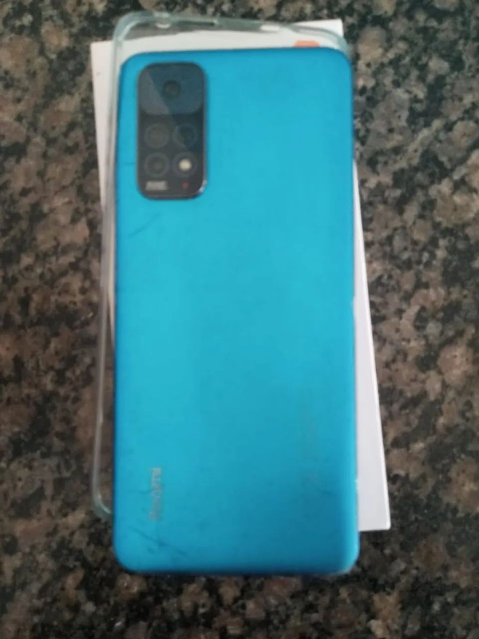 Redimi note 11 possui algumas marcas de uso. - Foto 5