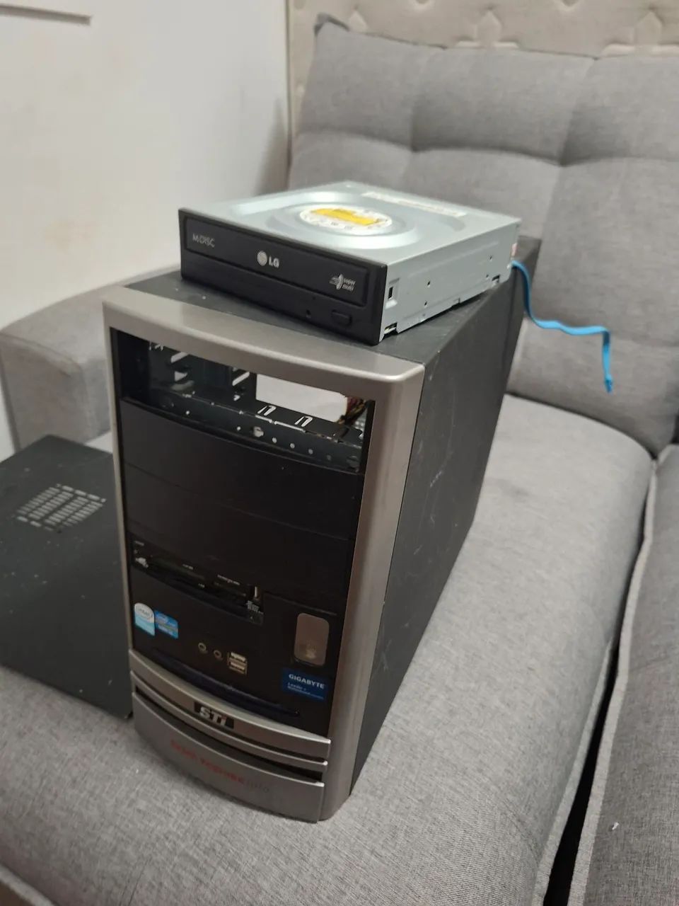 CPU Semp Toshiba DVD Cd LG i3 placa gigabyte