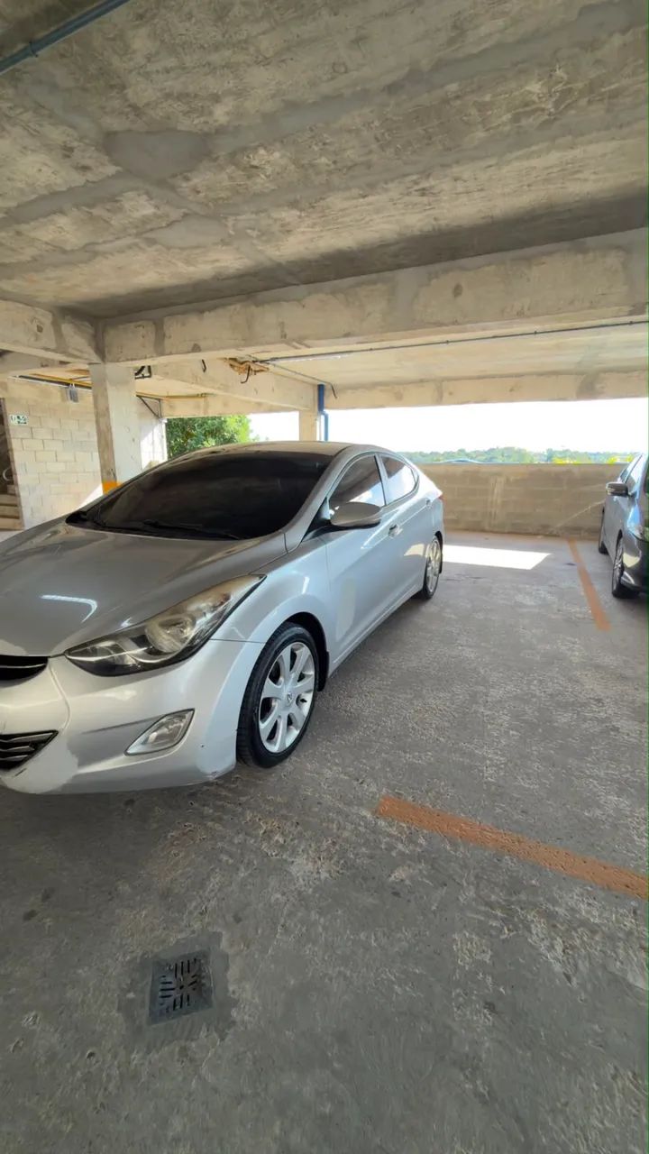Hyundai Elantra 2013