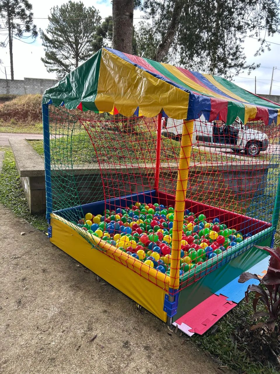 ALUGUEL CAMA ELÁSTICA PISCINA DE BOLINHA - Foto 3